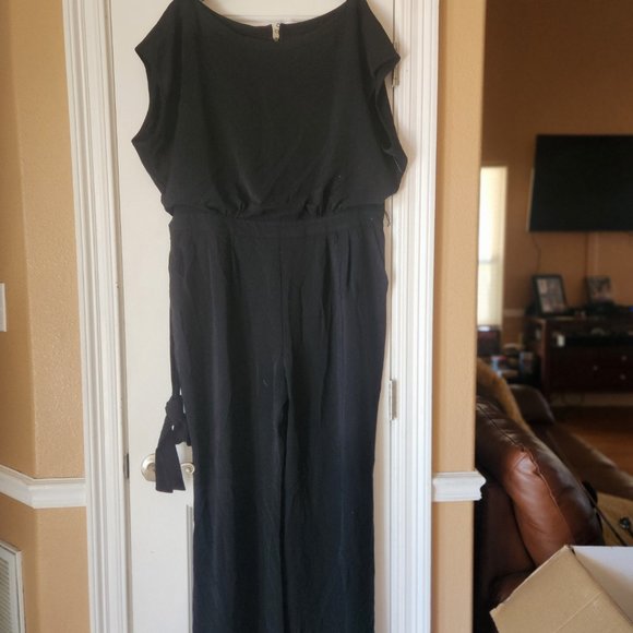 Eliza J Black Jumpsuit - Picture 2 of 3